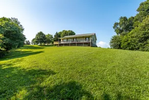 Countryside Airbnb - Image 3