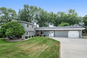 Lakeshore Cottage🎣 🚣‍♂️Waterfront/Great Wi-fi - Image 2