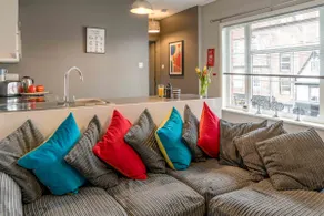 Exchange Apartment Tewkesbury - Image 2