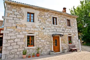 Villa Pucinum - charming 2 bedroom villa with pool - Image 2