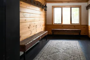 Basecamp | NEW Luxury 3 Bdrm, 2 Bth w/trail access - Image 2