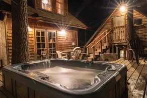 Vintage Cabin under the pines, Hot tub/Dogs ok. - Image 4
