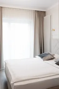 Luxury Apartment Mennica Residence - Image 4