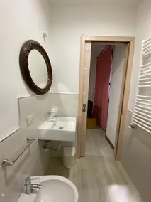 Violetta Studio Apartment - Image 4