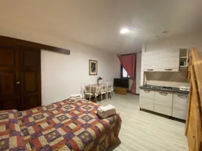 Violetta Studio Apartment - Image 2
