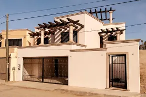 2-Bedroom/2.5 Bath/Salt Water Pool/Outdoor kitchen - Image 5