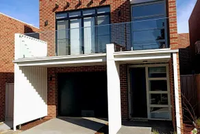Modern 3 bedroom townhouse in Ballarat Central - Image 2