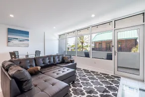 Beachfront Bloo's-2 Units-Ocean View Balcony #4/5 - Image 2