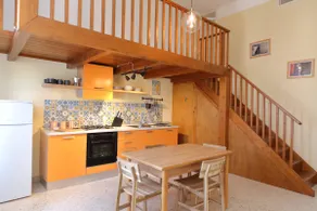 Super Bright Apt With Balcony In The Old Town - Image 5