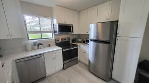 2BD/2BATH Villa! Near Beach! HHR Building 3! - Image 5