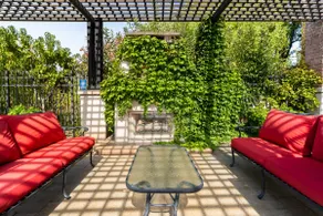 Perfectly Secluded & Secure Mountainside 1-Bed/Bth - Image 5
