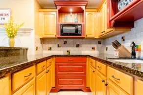 Perfectly Secluded & Secure Mountainside 1-Bed/Bth - Image 3