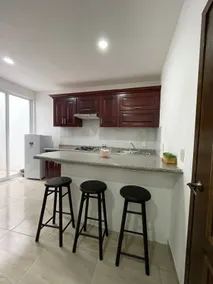 Apartment 5 minutes from the main garden with a garage! - Image 3