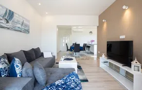 DELUX 2 bedrooms Apartment near SPLIT - GOGA - Image 3