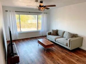 Modern and cozy home in Camas downtown. - Image 5