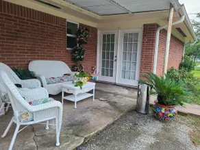 Cozy home gated parking by Tidwell and TC Jester - Image 2