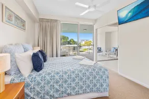 Beach Bliss - 3 Bedroom Apartment - Image 3