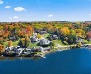 Artemis Lakehouse - Hot Tub, Lakefront & Racetrack - Image 4