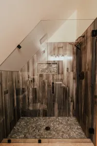 Garden Tub Open Now! -King Size Bed- Fiber Optic - Image 5