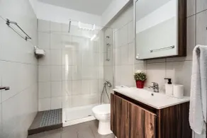 SunnyVillas: 2BR Mythical Apt*Swimming Pool*AK04 - Image 3