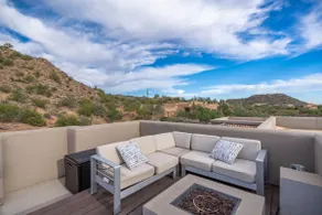 Peaceful Escape, Spacious Home, Great Views, Pool - Image 3