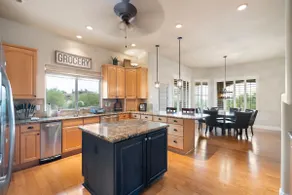 Peaceful Escape, Spacious Home, Great Views, Pool - Image 4