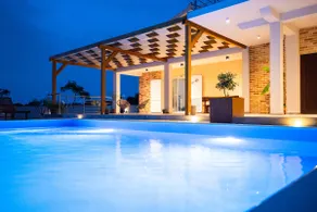 Villa Iva. Stunning house with heated pool! - Image 3