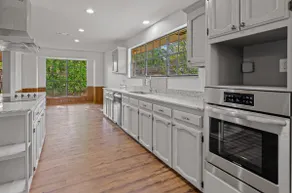 TANGERINE HOUSE - Image 2