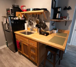 Little Sugar Hideaway | Pet-Friendly NWA Retreat - Image 2