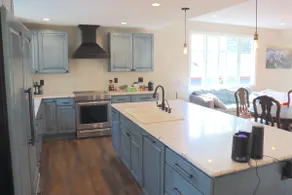Light-filled, very quiet & newly remodeled house in Madison Valley - Image 3