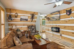 Smokey Max Chalet - Image 3