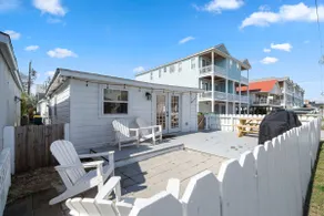 Pierside Cottage A - minutes to Kure Beach public - Image 5