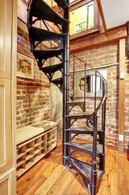 Tiny Carriage House for Two by Taylor Square - Image 5