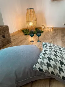 Ava’s Dreamy Place close to the Airport - Image 2