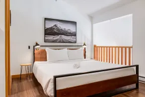 Cozy Haven with Stunning Mountain View in Canmore - Image 4