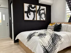 Studio 929*Great Cozy Space* - Image 2