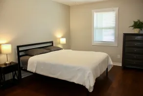Furnished 1 Bedroom Apartment Near Redstone - Image 5