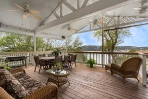 Medina Lake Villa - Large Family Rural Retreat, Pool & Multiple Decks with Views - Image 3