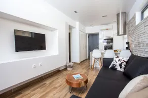 Yianna's Flat - Image 3