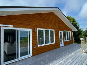 Breakwater Beach House - Image 2