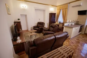 Little Vienna Gold Apartment - Image 3