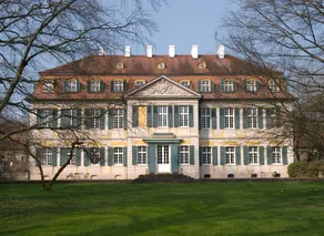 Baroque house opposite Dennenlohe Castle - Image 2