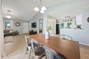 Adorable 3 bed, 1.5 bath Ranch Home with yard - Image 4
