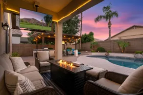 Paradise in Peoria! Golf + Heated Pool + Spa! - Image 4