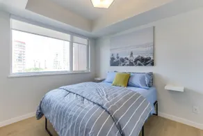 2-bdrm Downtown Condo-View and Underground Parking - Image 5