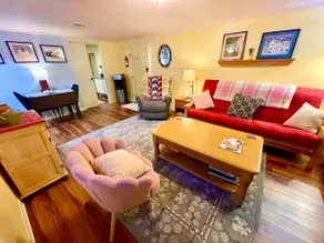 Super Host Cozy Cottage, A Sparkling 5 Star Gem! - Image 2