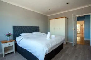Botany Bay Holiday House Family friendly 50M from the beach - Image 5