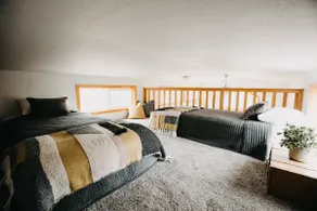 Longhorn cabin in 2 acre boutique resort w pool! - Image 5