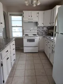 Aunt M's Place - Image 2
