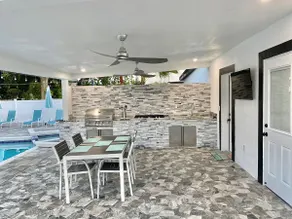 Year around Heated Pool 7 min from MCO Airport! - Image 3